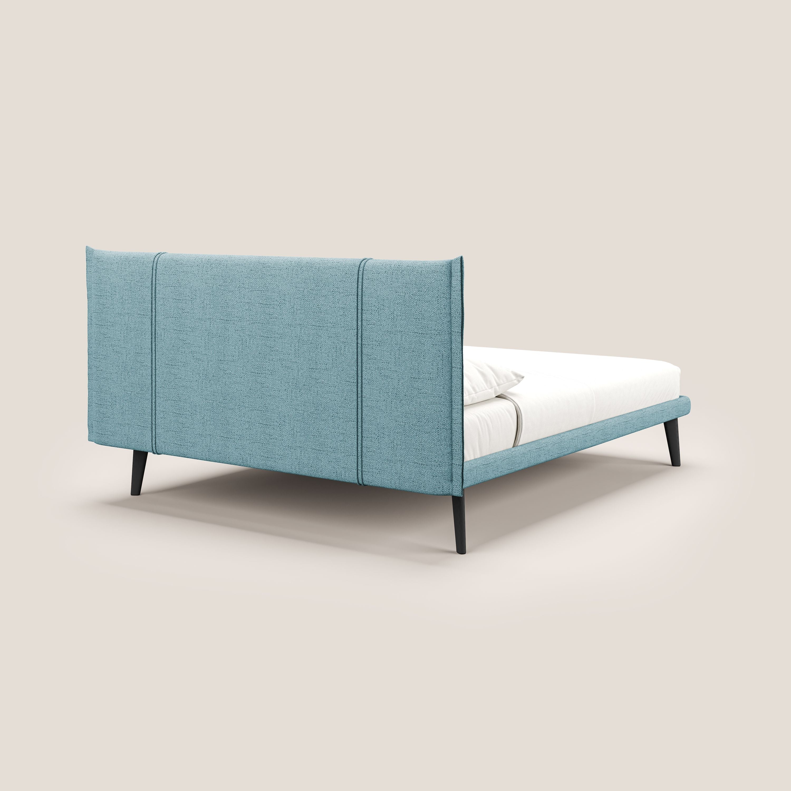 Klaus LETTO moderno con piedi in mogano e tessuto fiammato impermeabile T03 azzurro - divani.store