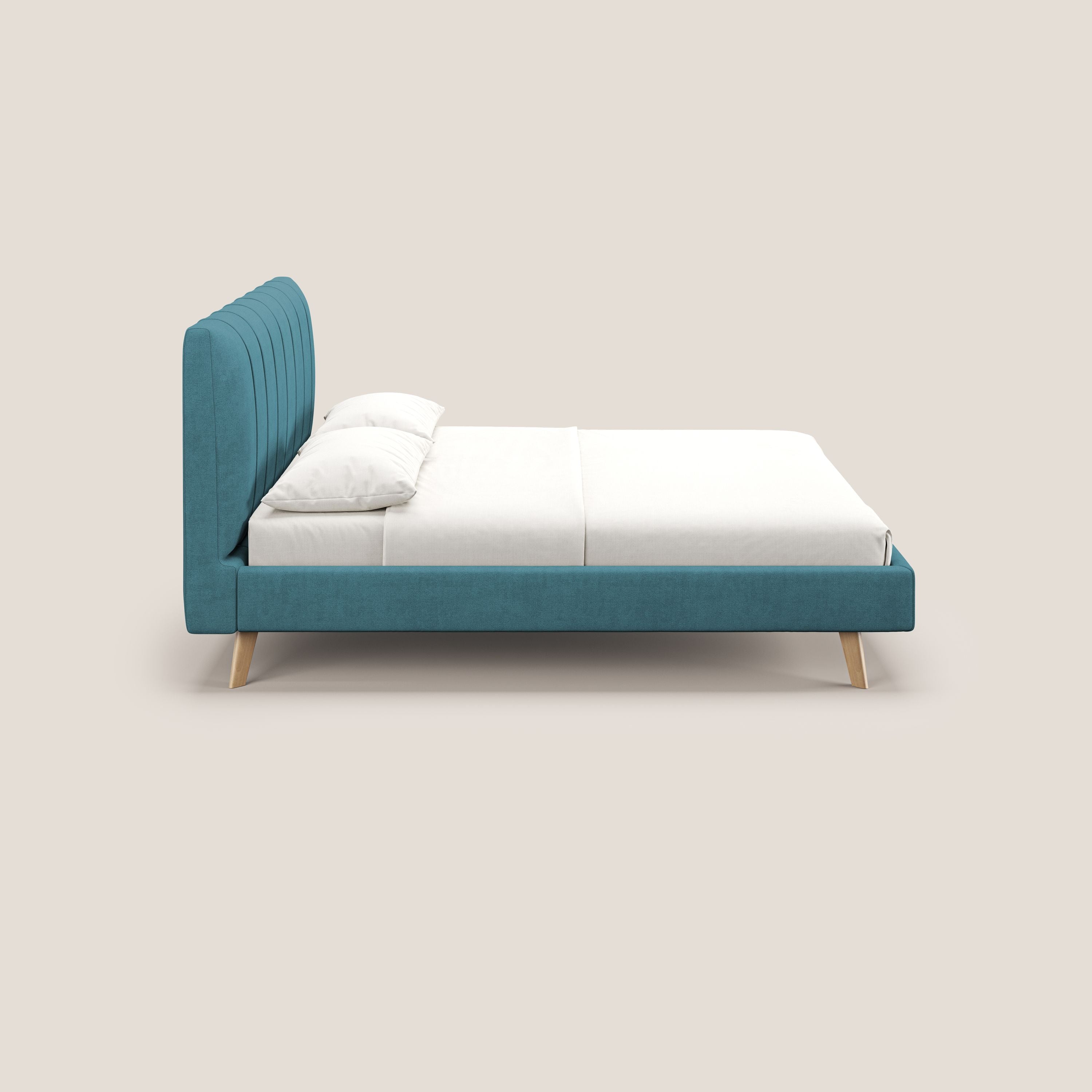 Selene letto imbottito con piedini naturali sfoderabile in tessuto impermeabile T02 azzurro - divani.store