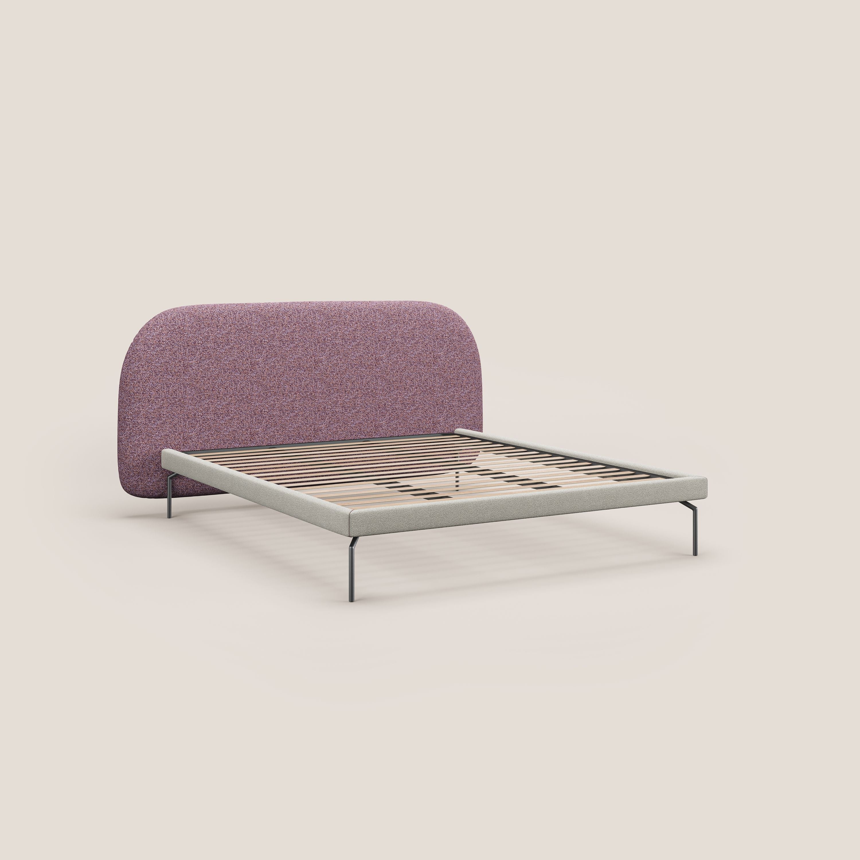 Soleil letto imbottito di design con piedi alti in metallo in bouclet smacchiabile T12 viola - divani.store