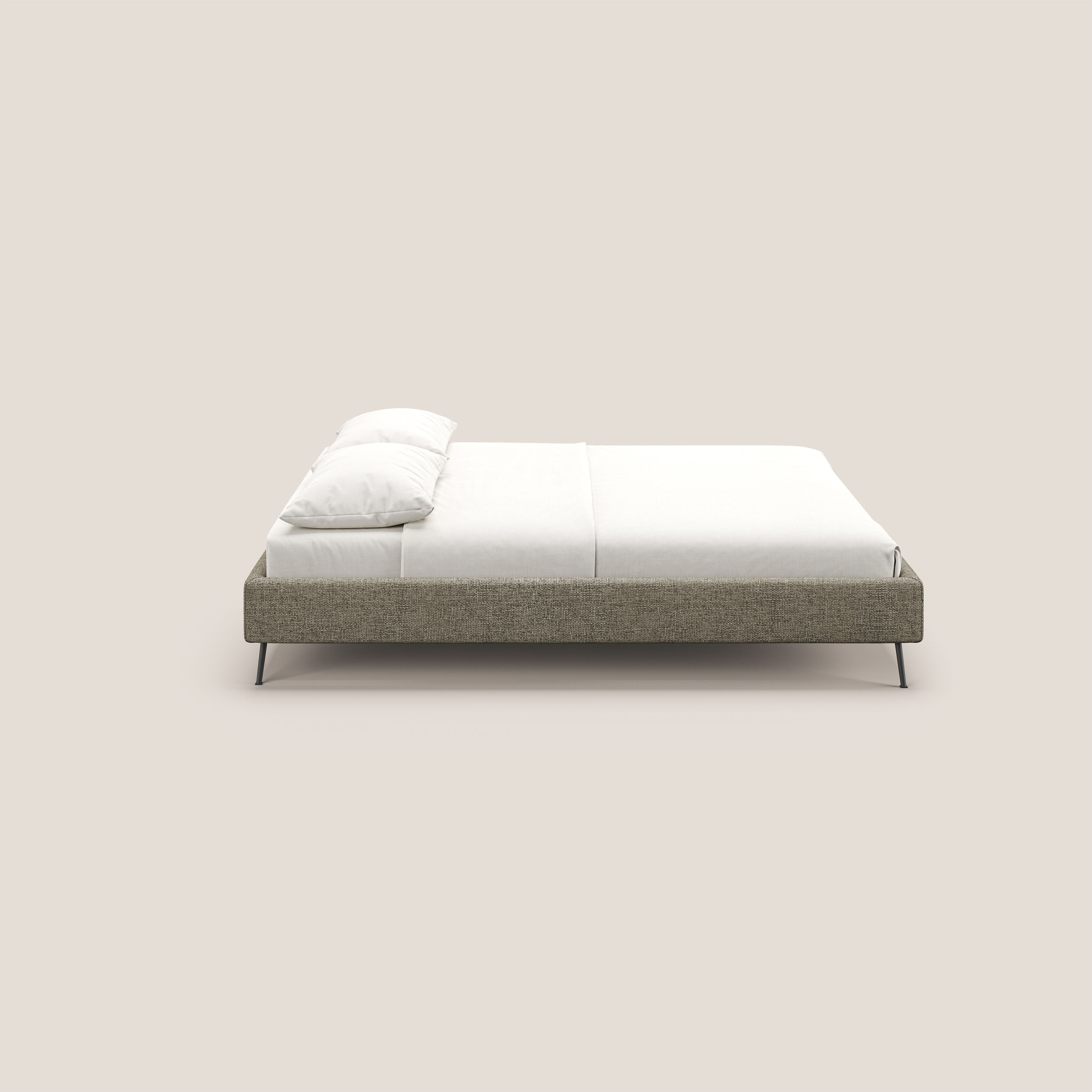 Steve sommier giroletto piedi alti in tessuto impermeabile T10 tortora - divani.store