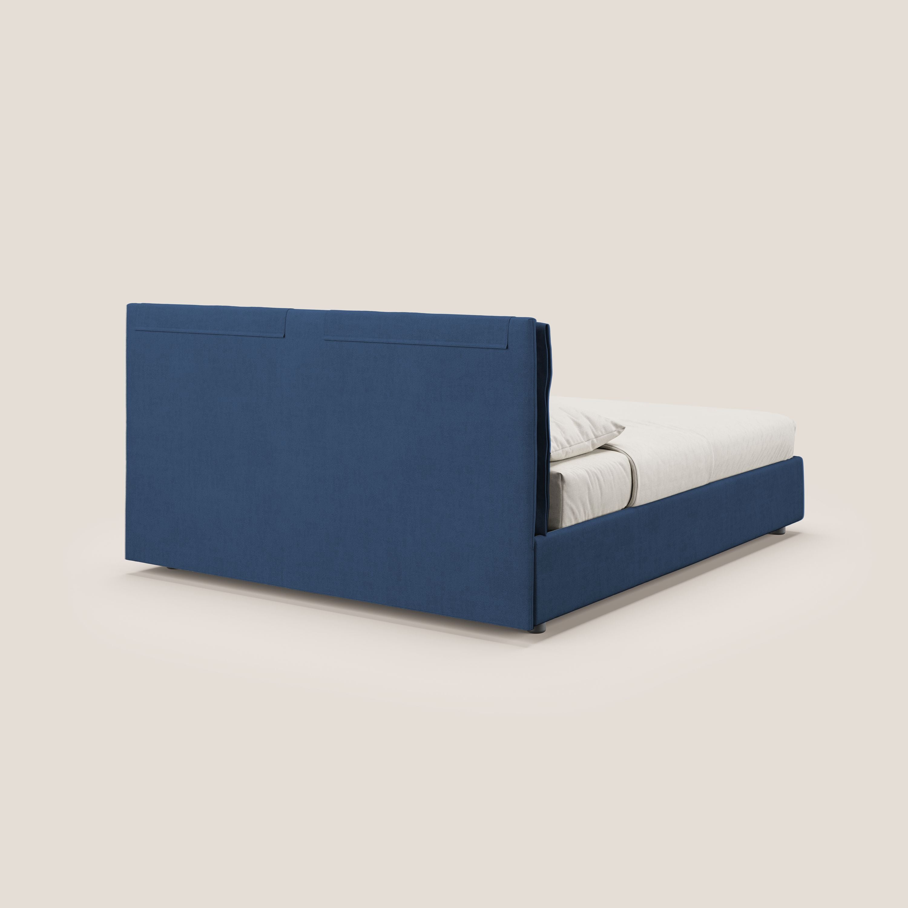 Travis letto contenitore con cuscini mobili trapuntati in tessuto impermeabile T02 blu - divani.store