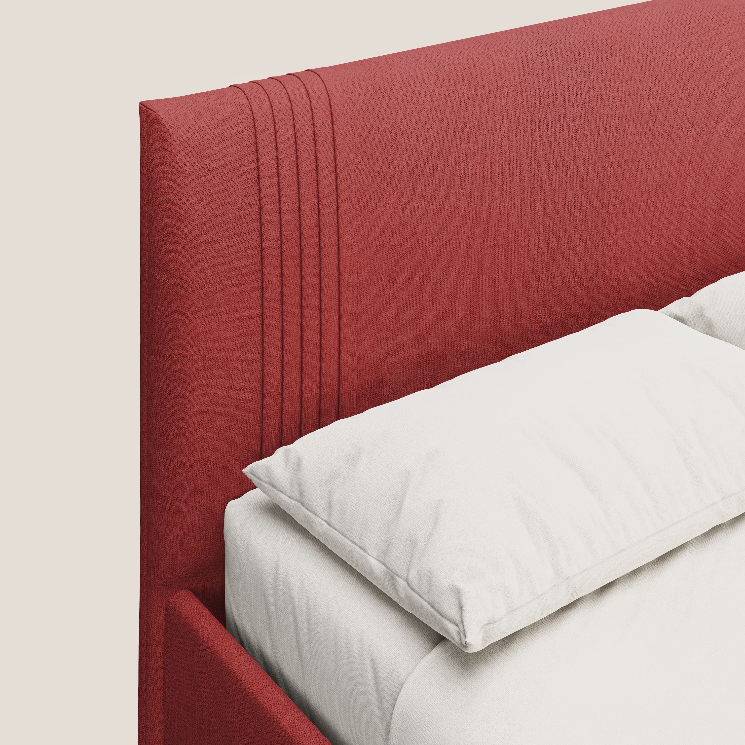 Yvonne letto contenitore in morbido tessuto impermeabile T02 rosso - divani.store