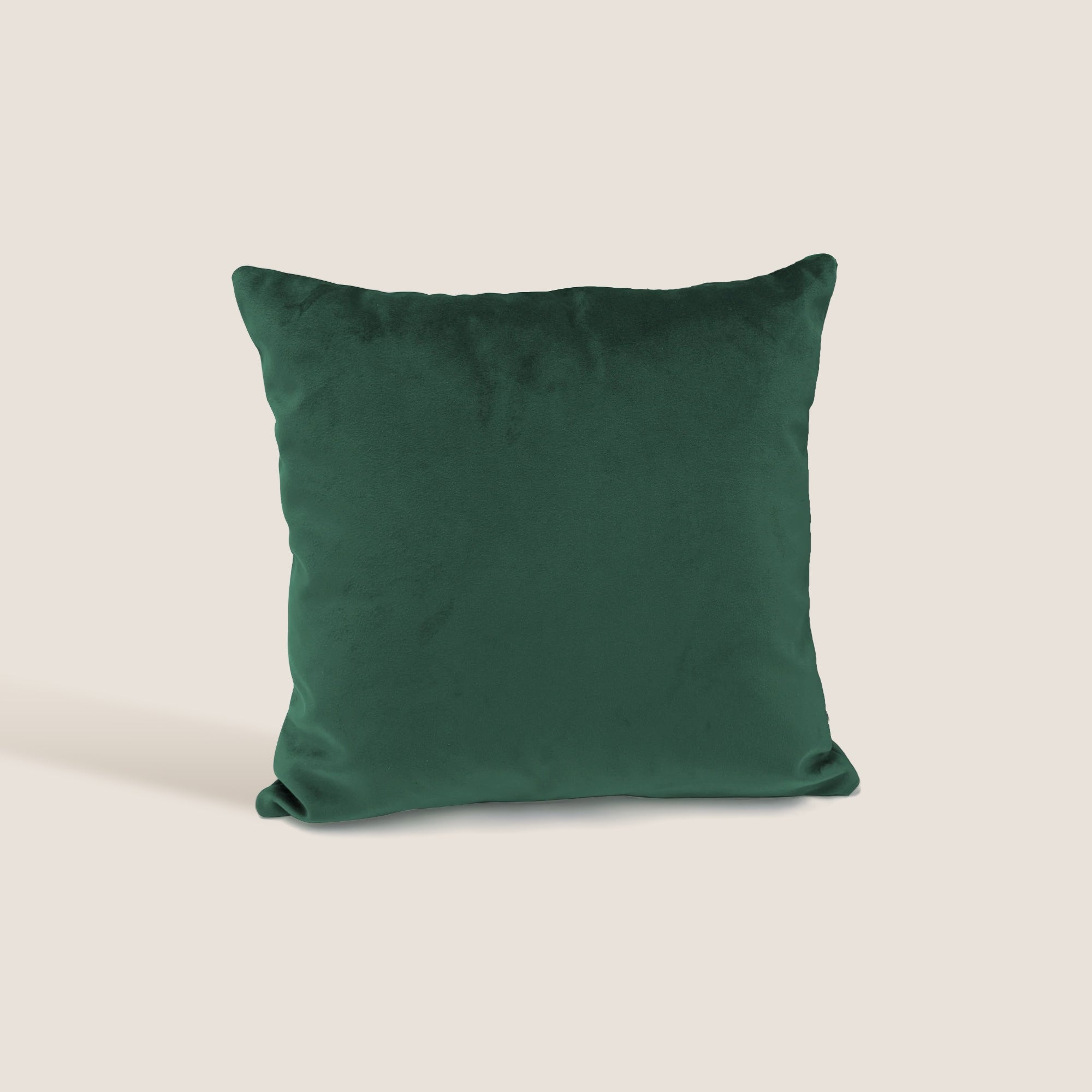Velluto cuscini quadrati disponibile in diverse colorazioni in velluto impermeabile verde - divani.store