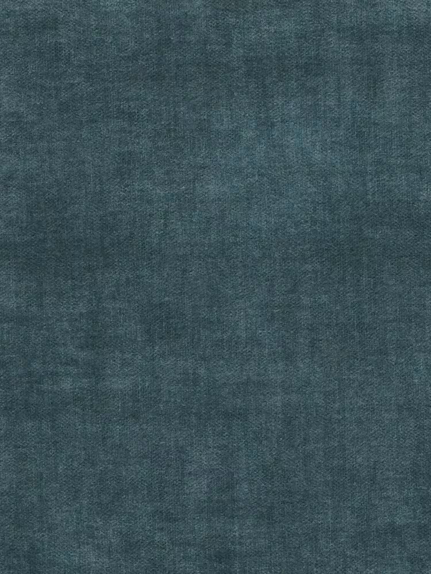 Un primo piano del tessuto smacchiabile Oeko-Tex® utilizzato per il divano a 2 posti estraibile con poggiatesta reclinabili Titano di Divani.Store. Il rivestimento presenta una ricca tonalità di blu verde acqua dai toni tenui, con delicate sfumature e una trama leggermente screziata che conferisce profondità e una sensazione lussuosa e vellutata, senza che siano visibili motivi o forme distinti.
