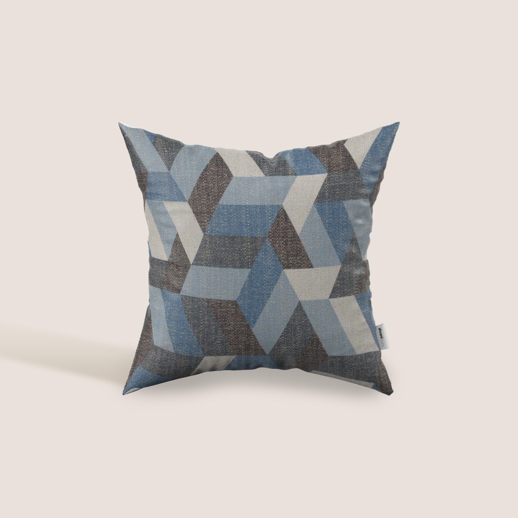 Unreal cuscini a fantasia geometriche in tessuto idrorepellente disponibile in diverse colorazioni blu - divani.store