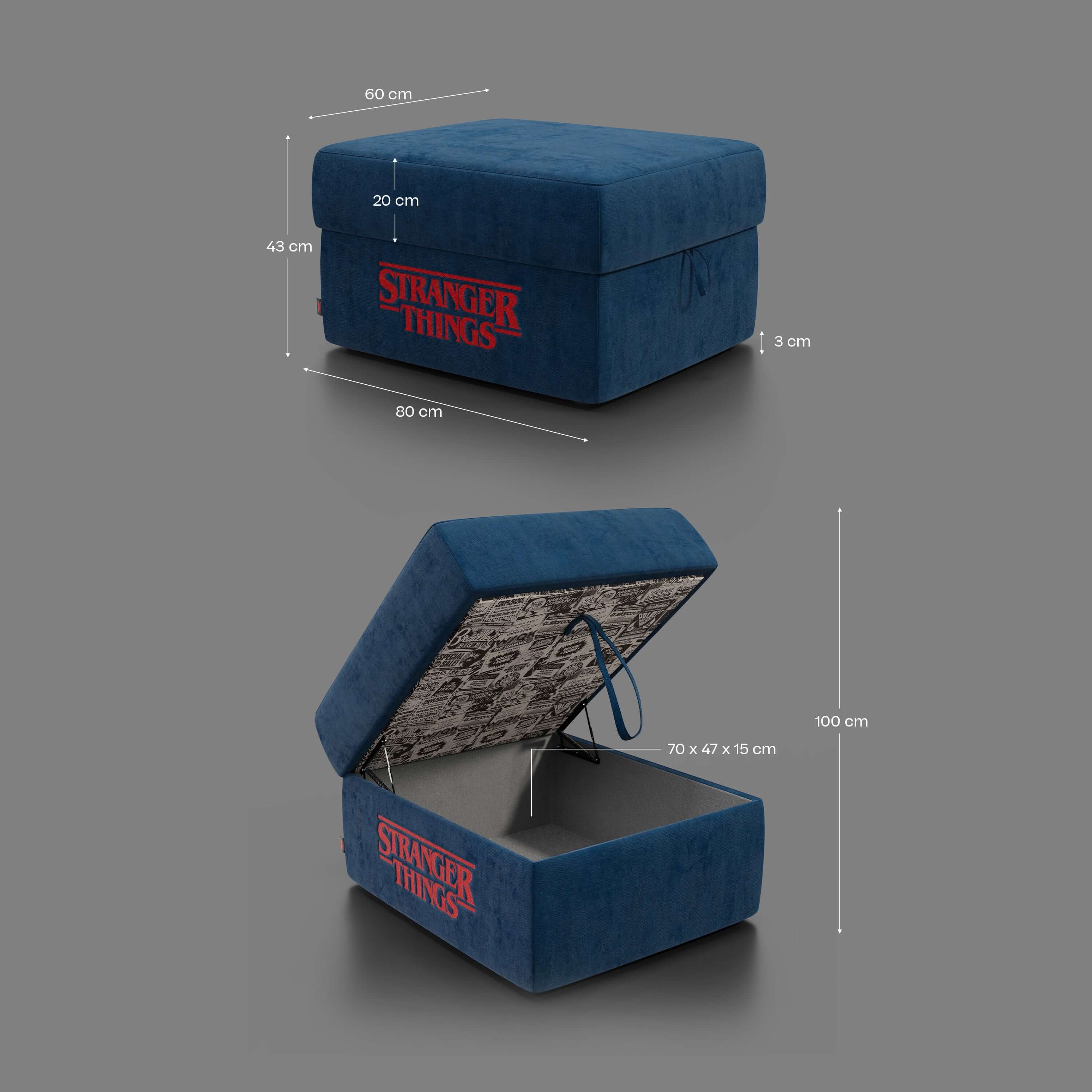 Il pouf Sun Contenitore Stranger Things Edition di Divani.Store è un pouf blu (60x80 cm) con logo rosso, coperchio sollevabile e grafica in bianco e nero (70x47x15 cm) all'interno, ideale per i fan di Netflix. Realizzato in tessuto antimacchia.