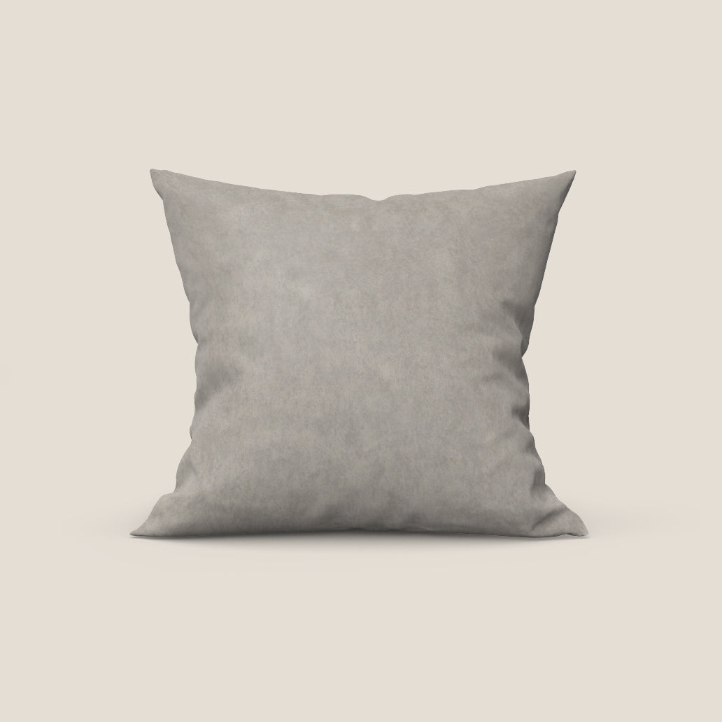 Rotterdam cuscino disponibile in diversi colori realizzato in microfibra effetto velluto raso impermeabile T09 grigio chiaro - divani.store