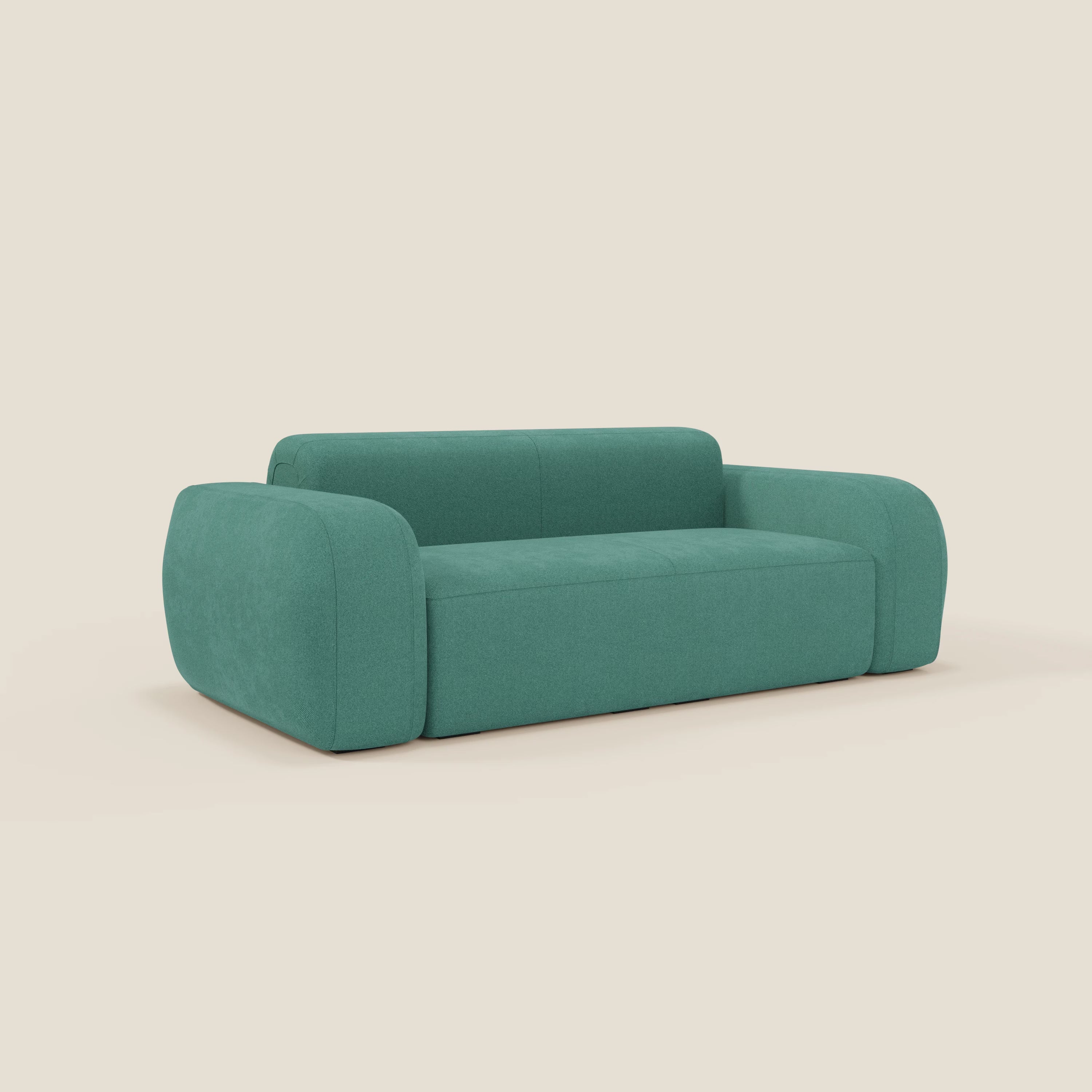 Il BonBon Divano modulare Lineare 220 di Divani.Store è un divano moderno e compatto in tessuto smacchiabile T23 verde acqua, caratterizzato da ampi braccioli arrotondati, schienale basso, design a seduta unica e linee morbide senza gambe visibili o dettagli aggiuntivi.