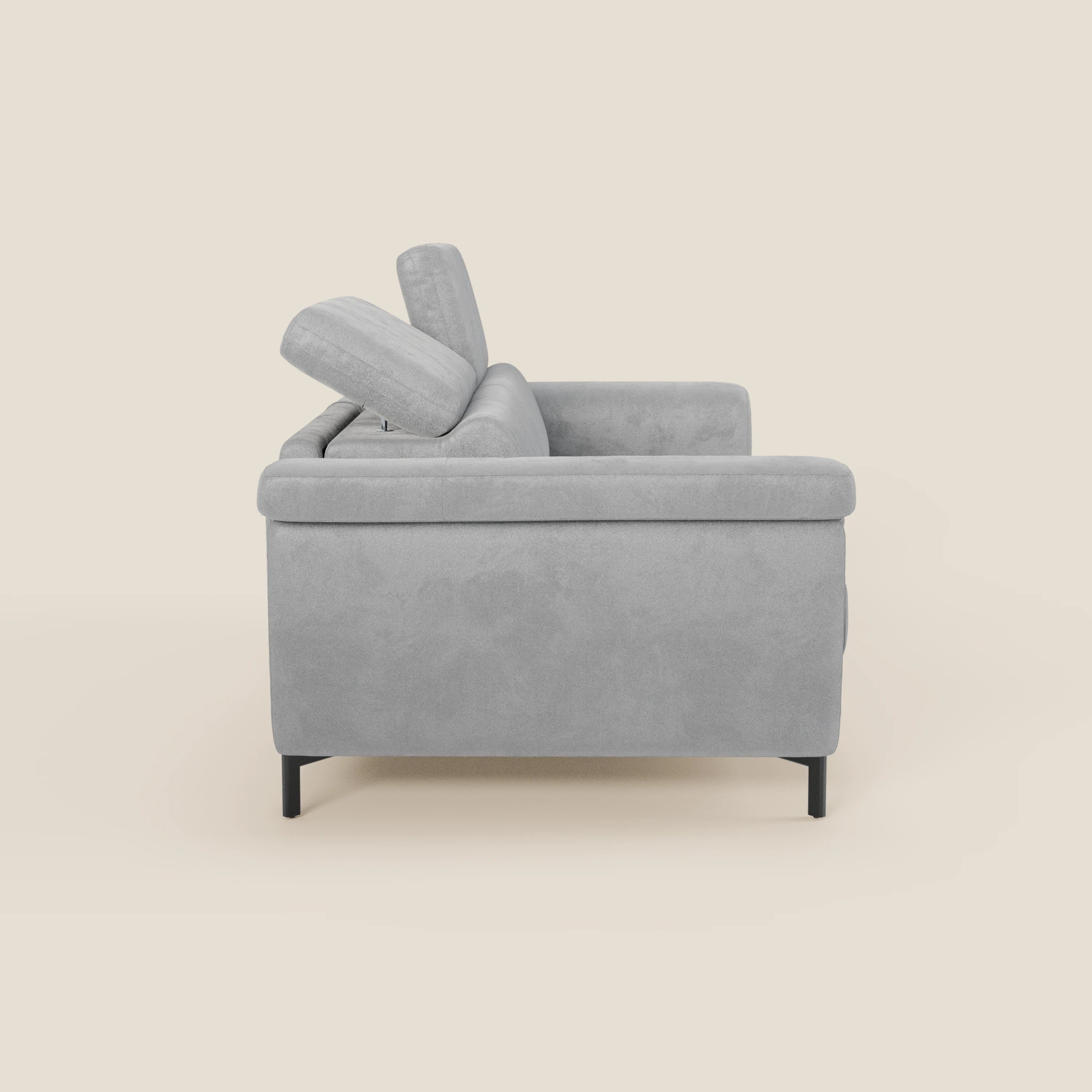 Capri divano letto di design con piedini alti - poggiatesta reclinabili in raffinato tessuto effetto velluto smacchiabile T30 - divani.store