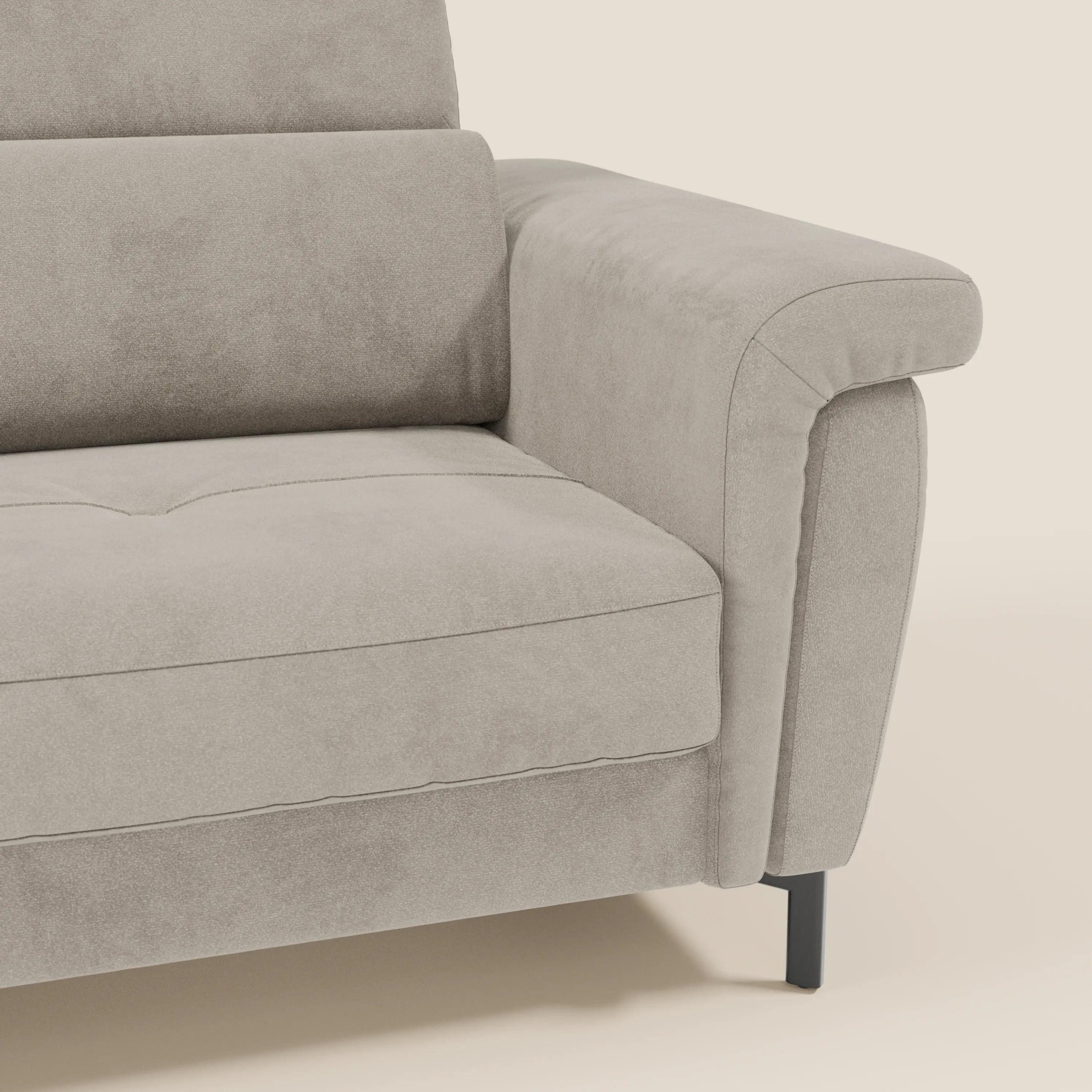 Capri divano letto di design con piedini alti - poggiatesta reclinabili in raffinato tessuto effetto velluto smacchiabile T30 - divani.store
