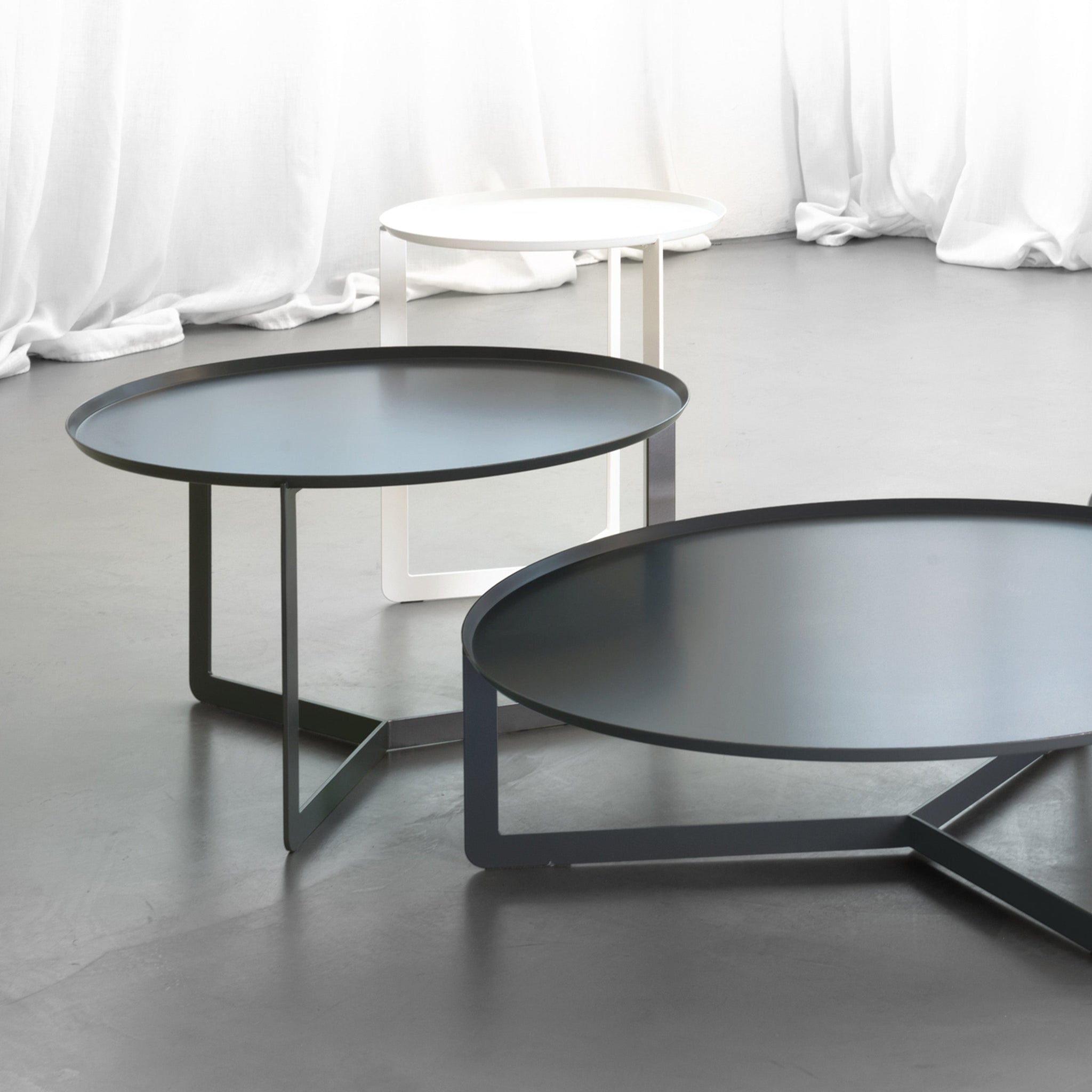 Round Table basse ronde de salon en métal h46 cm