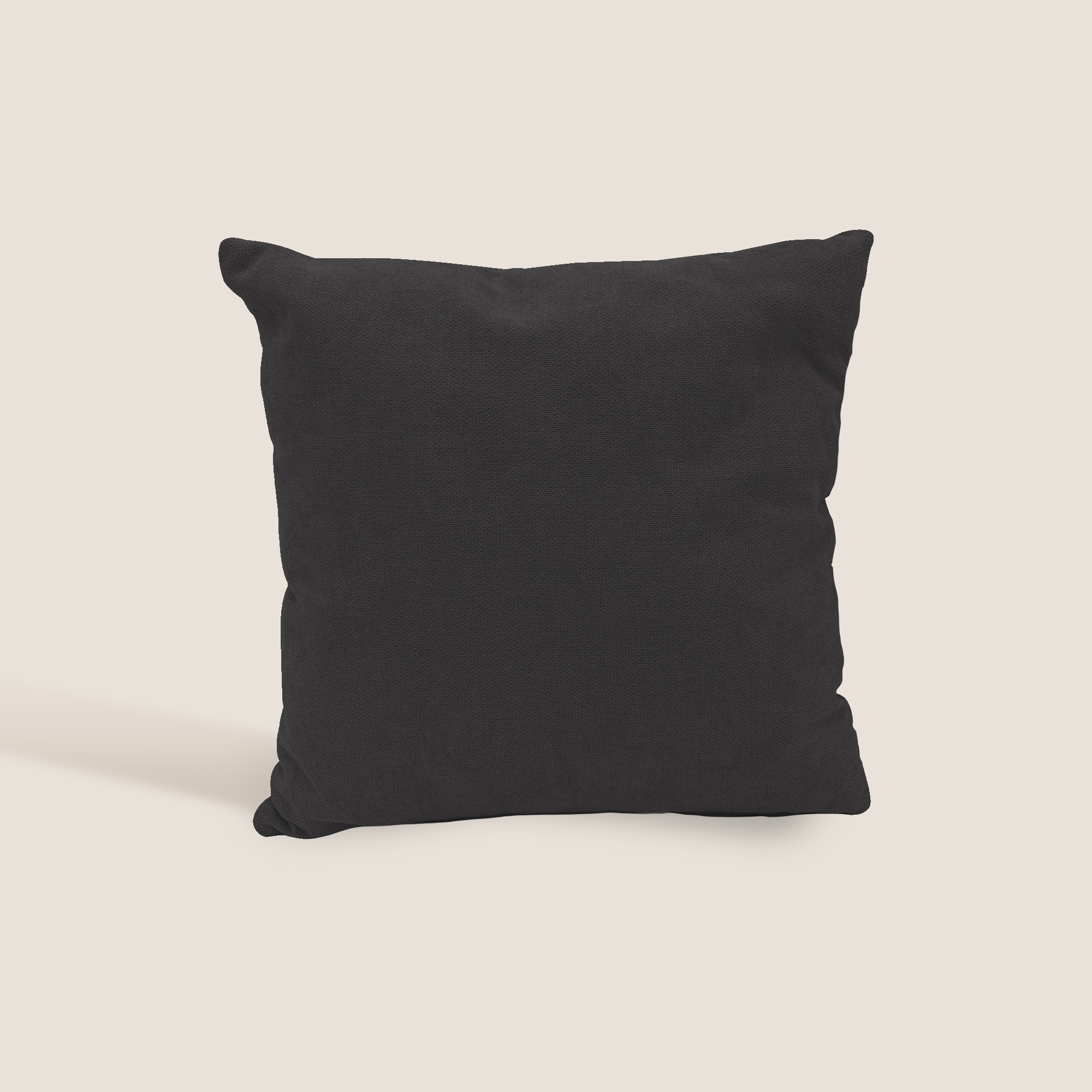 Destiny cuscino disponibile in diversi colori realizzato in tessuto morbido impermeabile T02 - divani.store